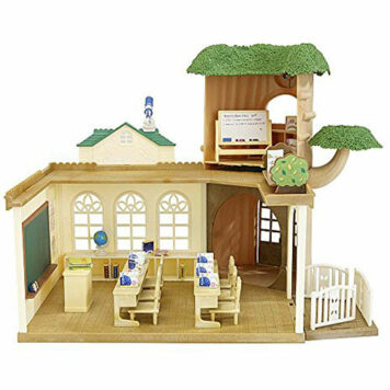 Calico Critters Country Tree School Toy