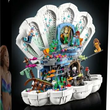 Lego Disney Princess The Little Mermaid Royal Clamshell